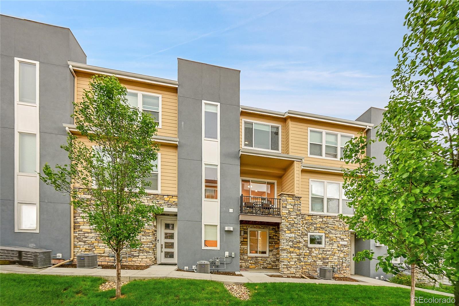 MLS Image #0 for 6745 s tempe court,aurora, Colorado