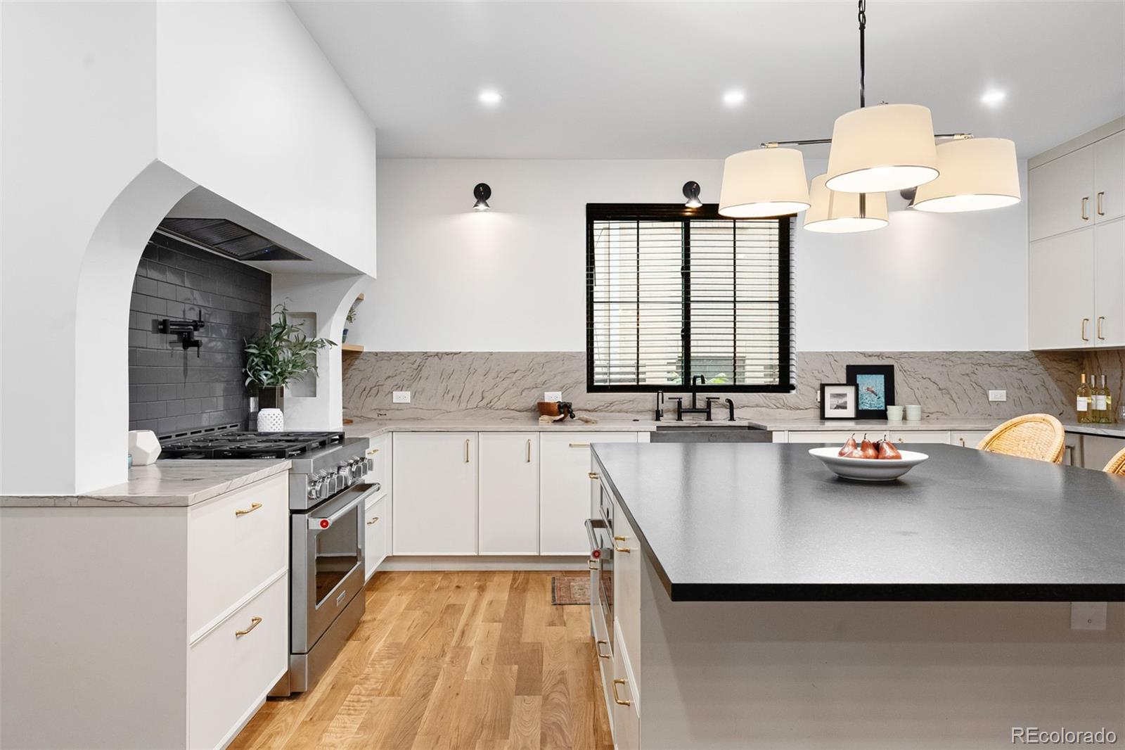 MLS Image #11 for 659  albion street,denver, Colorado