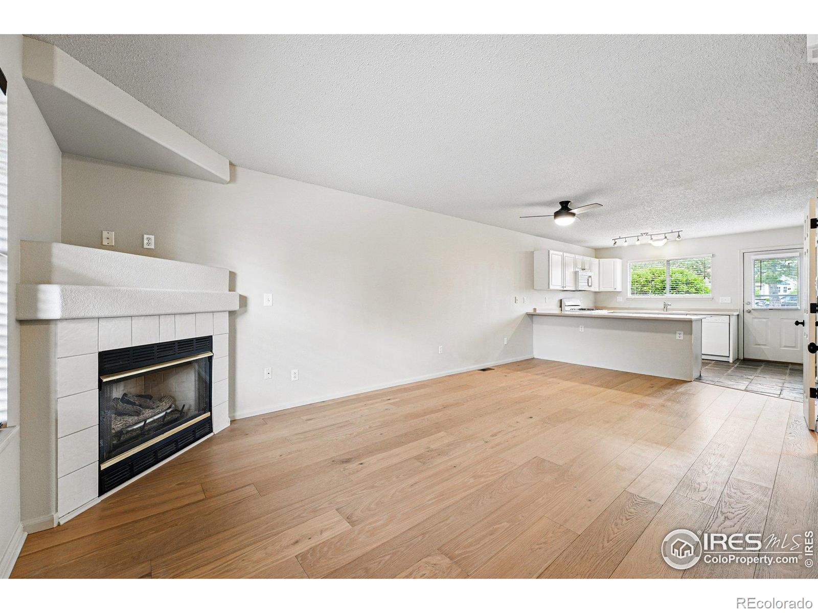 MLS Image #4 for 3022 w 107th place d,westminster, Colorado