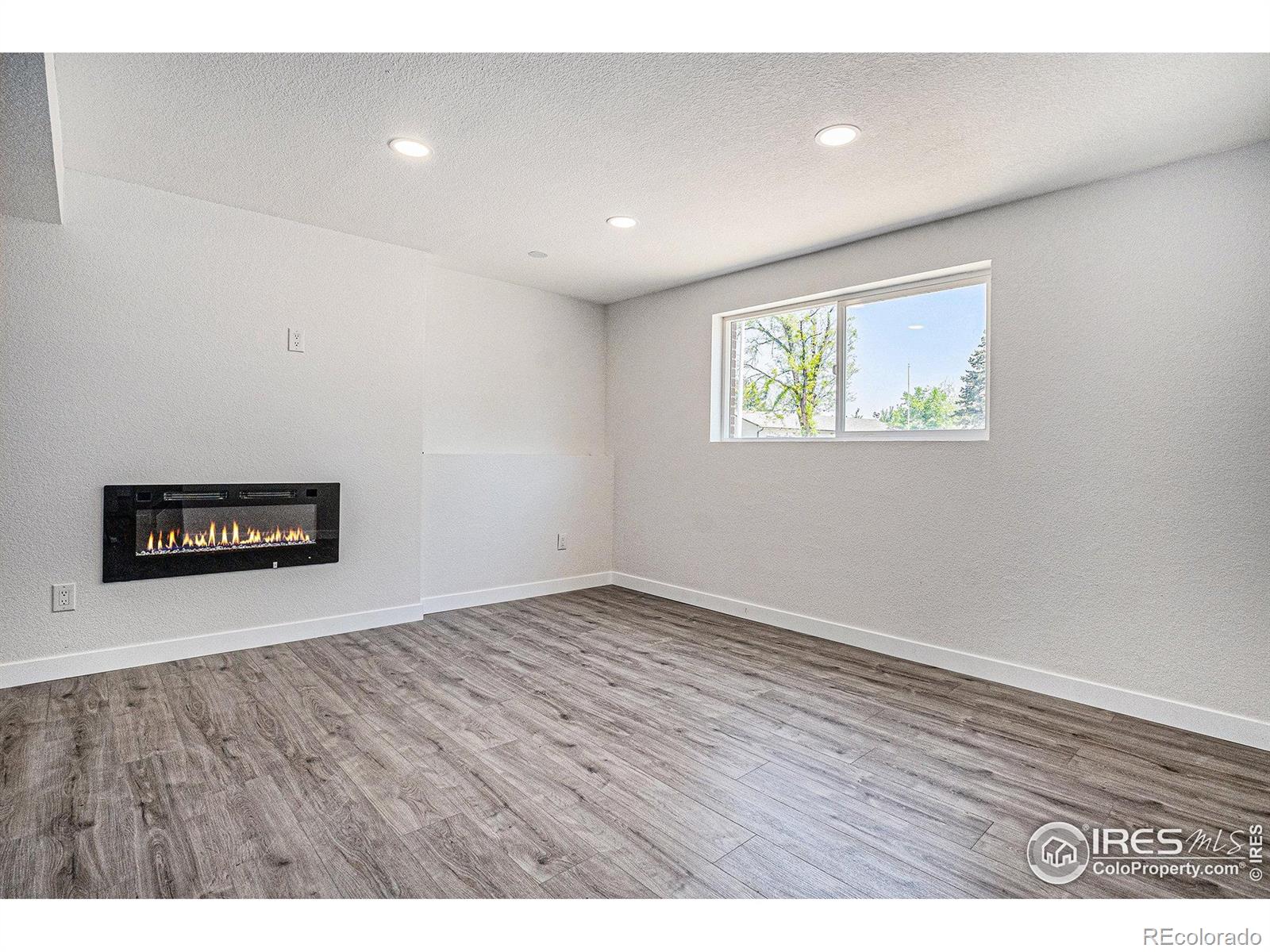 MLS Image #12 for 15904 e bates place,aurora, Colorado
