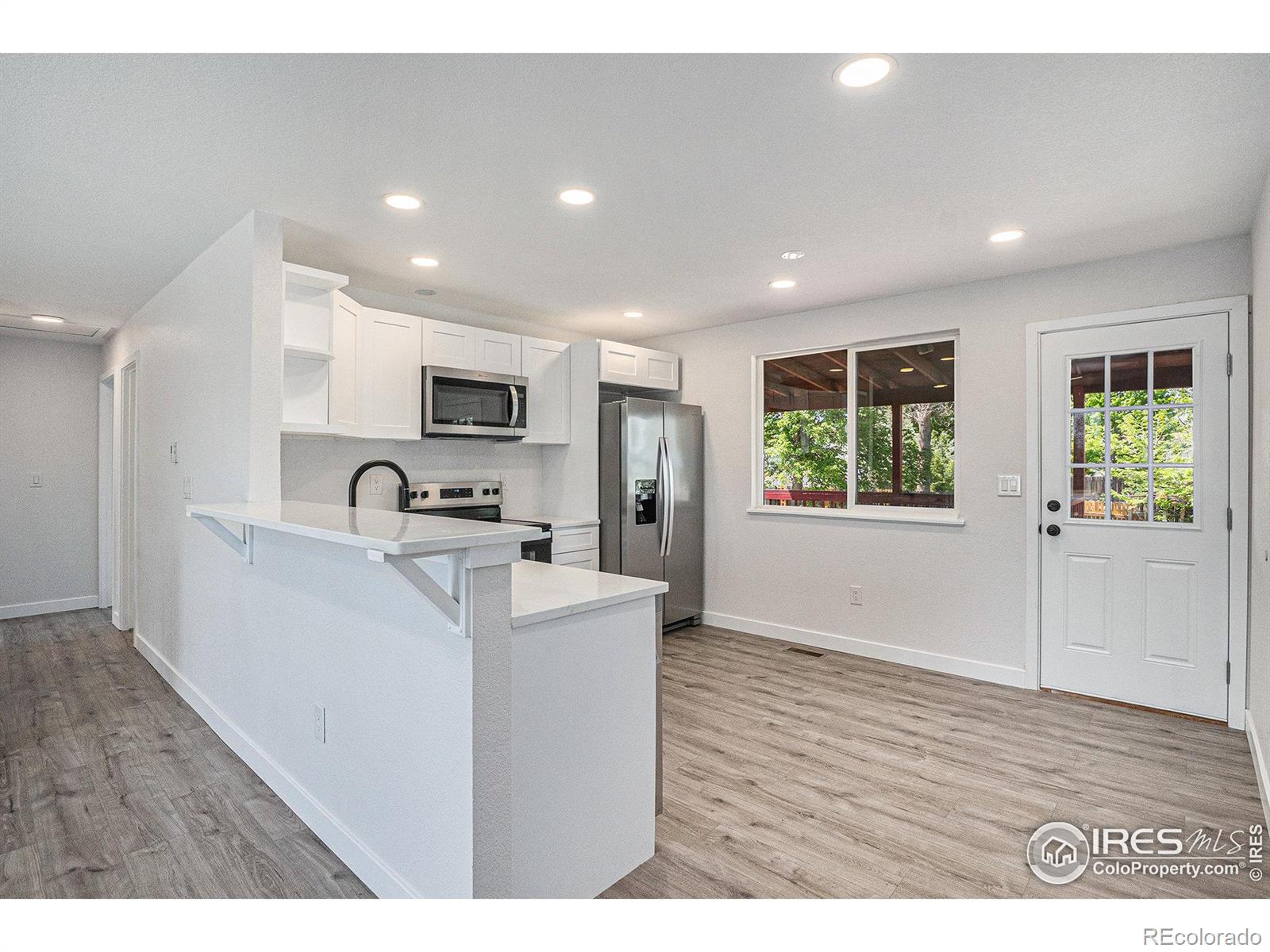 MLS Image #5 for 15904 e bates place,aurora, Colorado