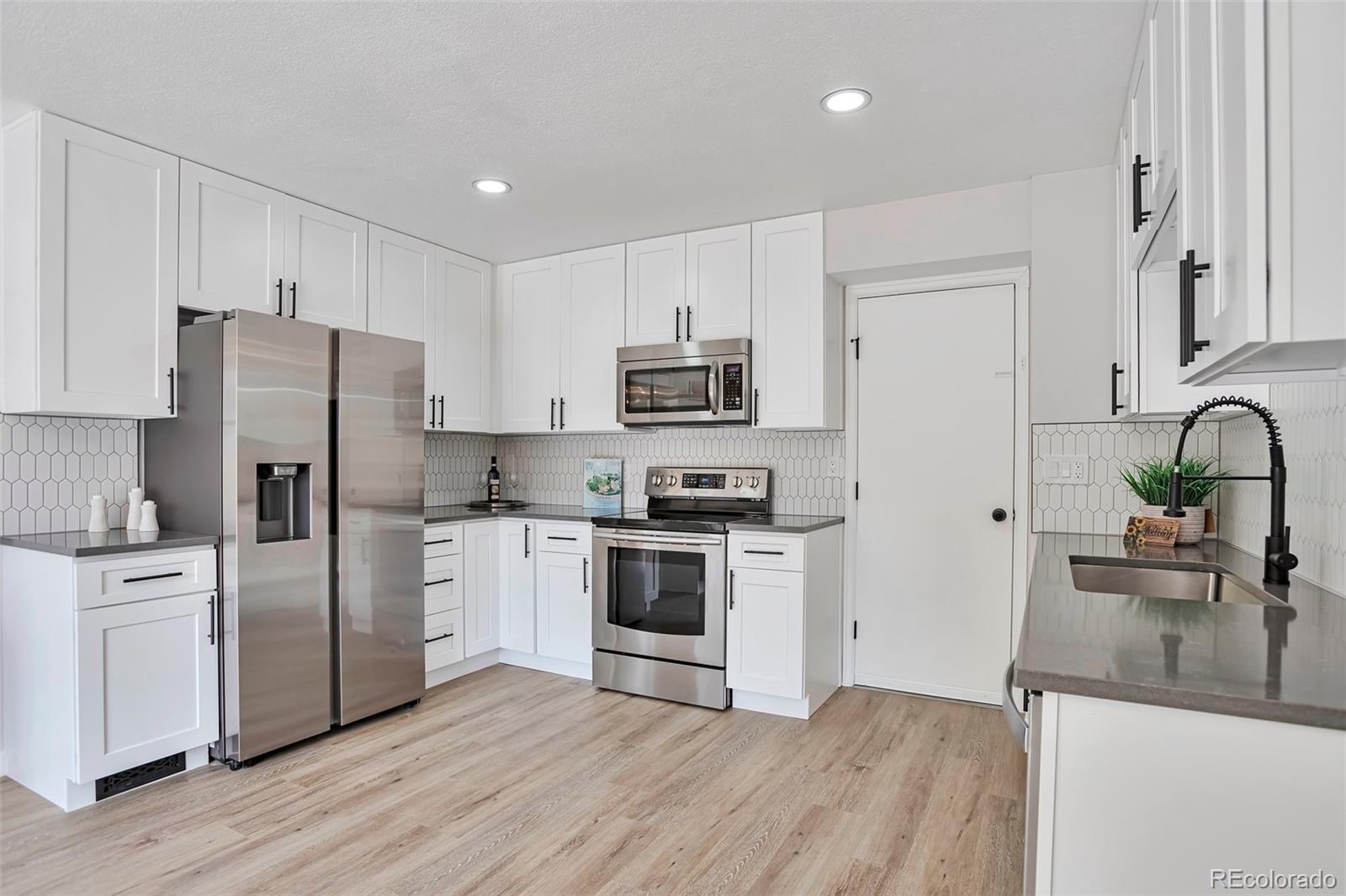MLS Image #3 for 3575 s ouray street,aurora, Colorado