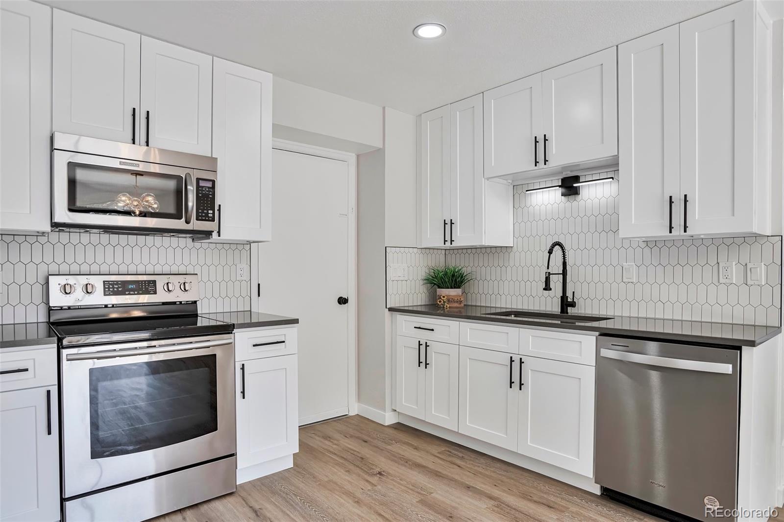 MLS Image #4 for 3575 s ouray street,aurora, Colorado