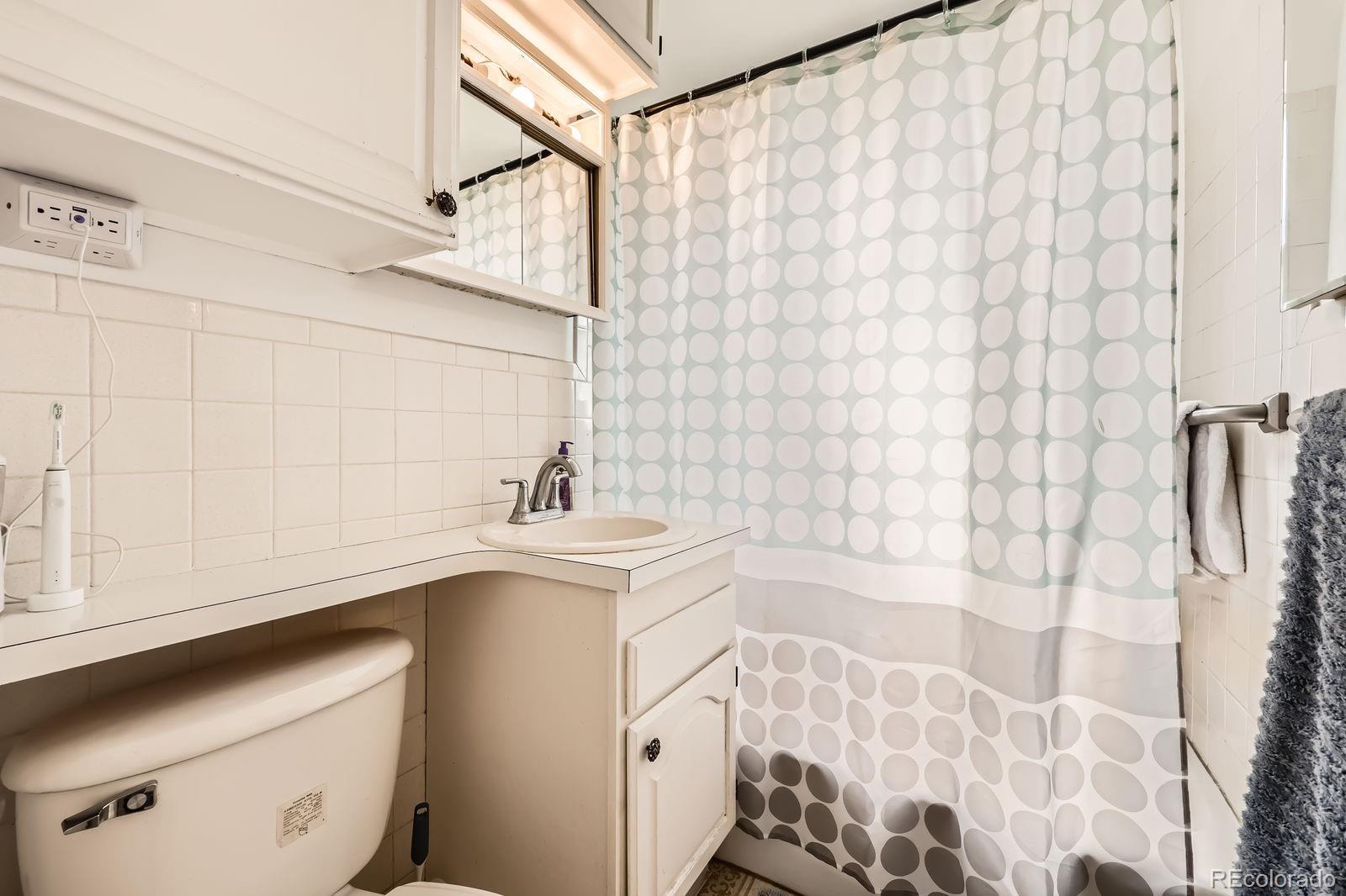 MLS Image #18 for 2361  olive street,denver, Colorado