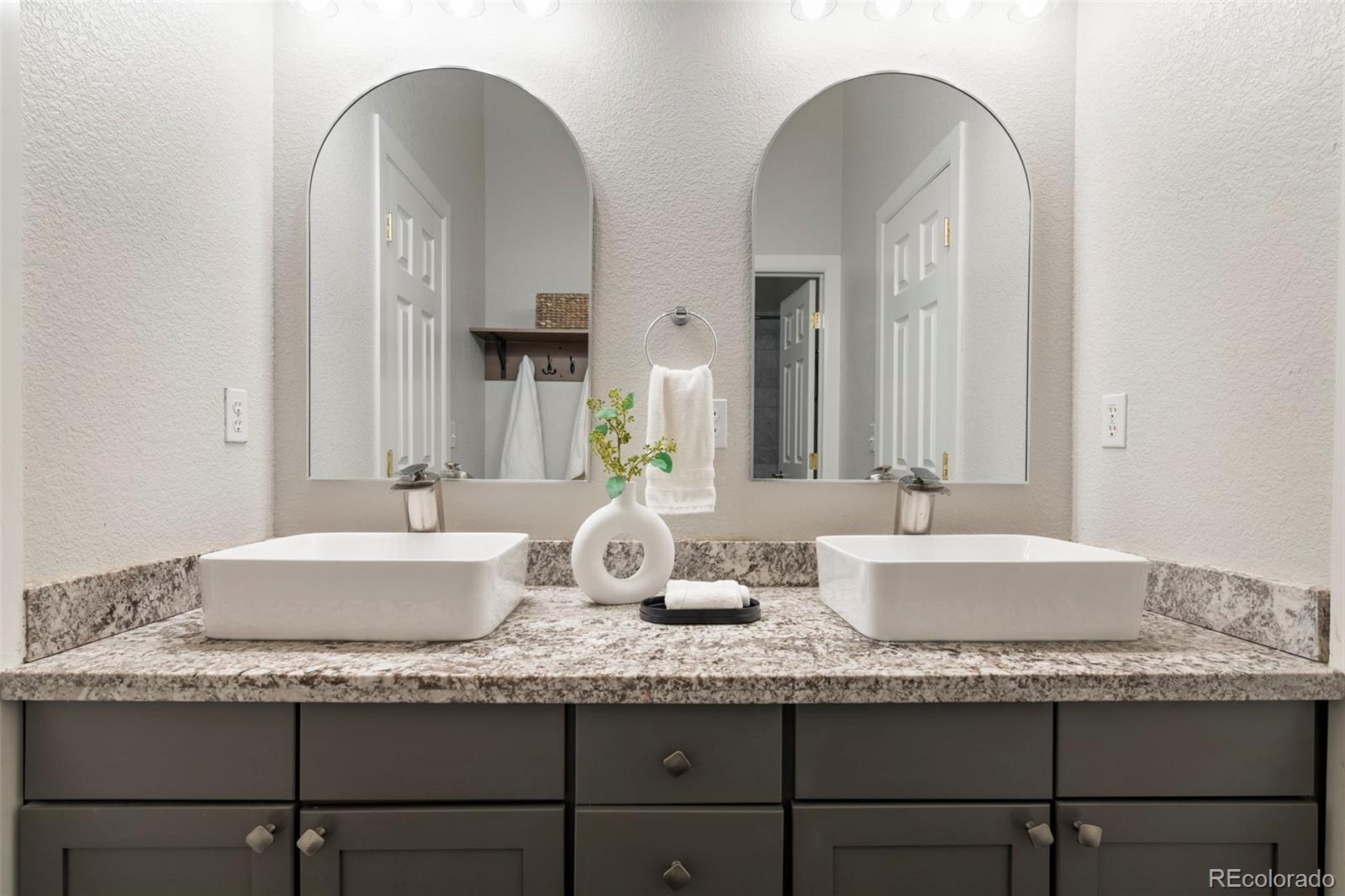 MLS Image #33 for 415  butte parkway,golden, Colorado