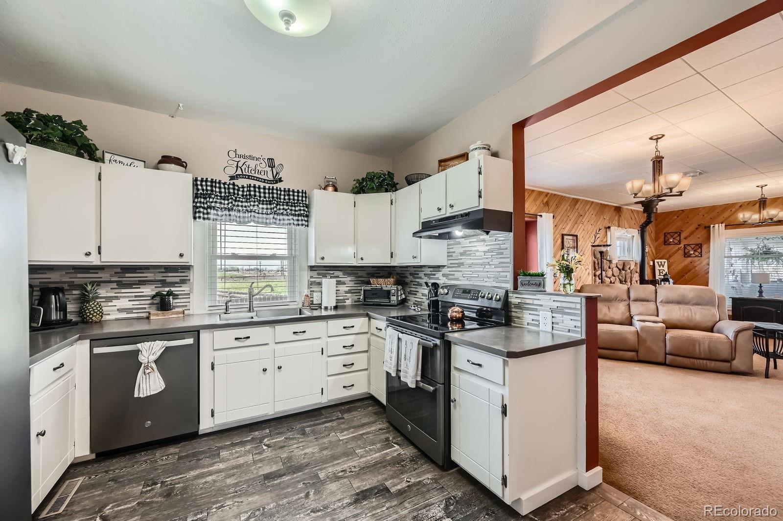 MLS Image #8 for 6501  algonquin drive,loveland, Colorado