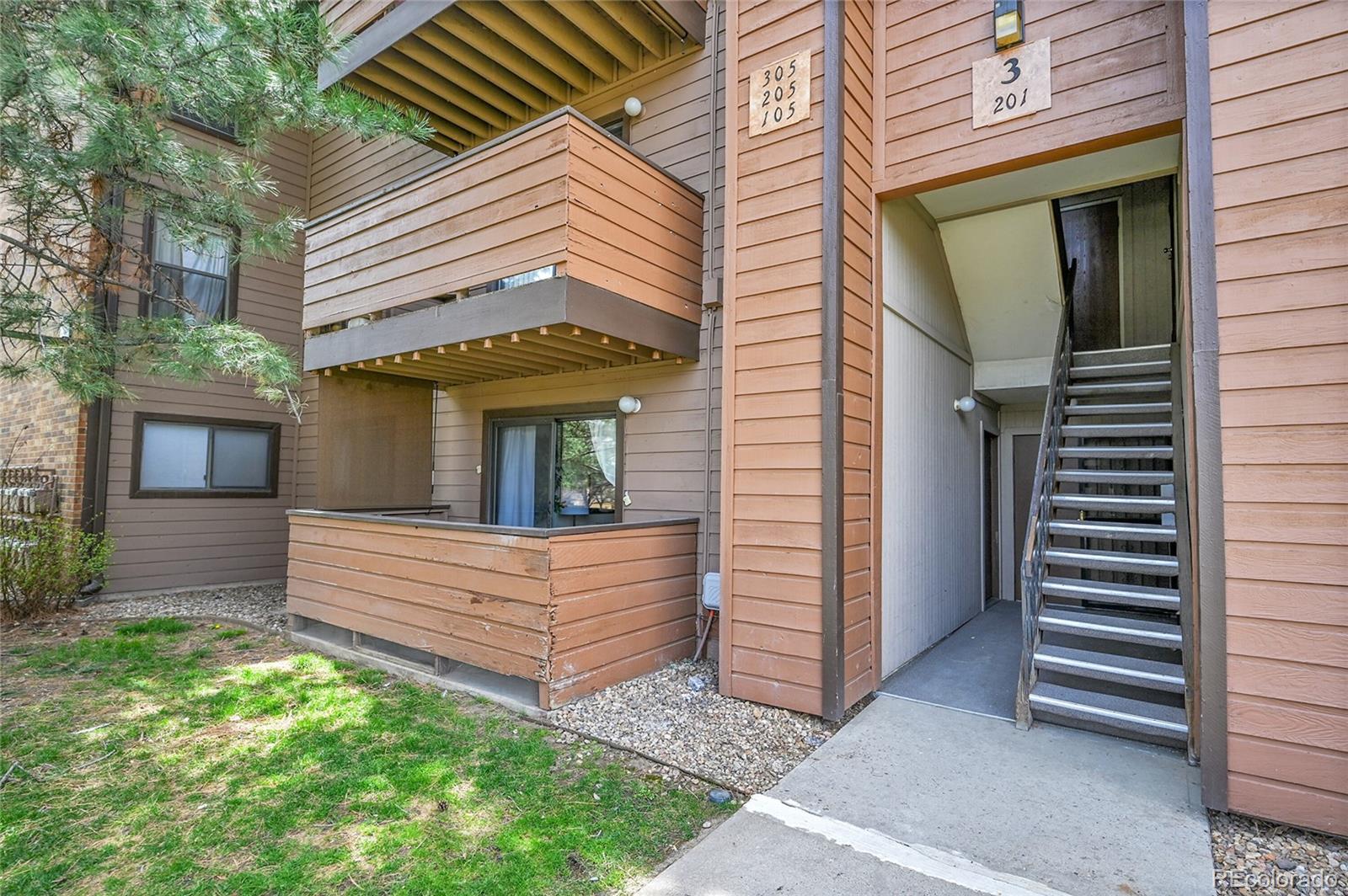 CMA Image for 201  Wright Street,Lakewood, Colorado
