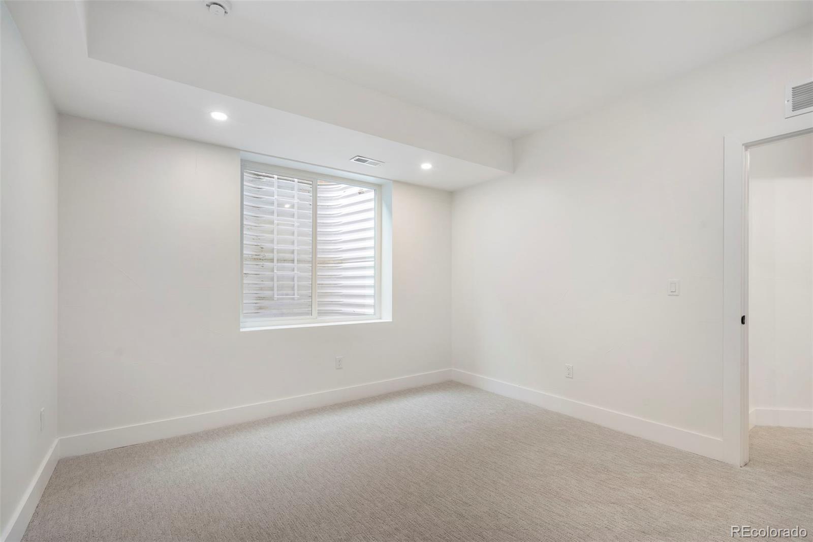 MLS Image #31 for 3047 s cherokee street,englewood, Colorado
