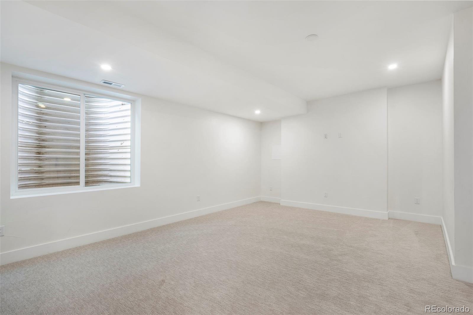 MLS Image #36 for 3047 s cherokee street,englewood, Colorado