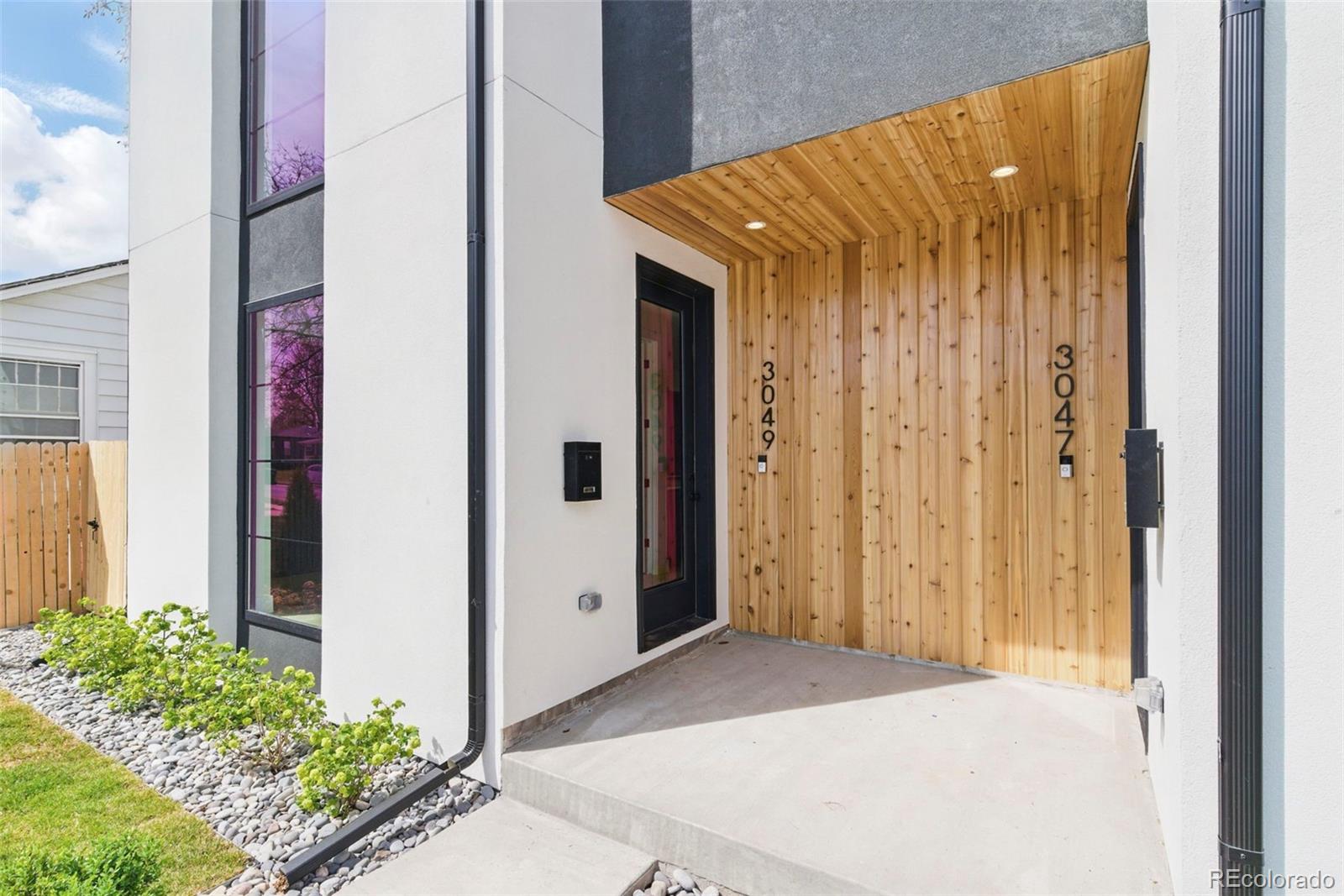 MLS Image #4 for 3047 s cherokee street,englewood, Colorado