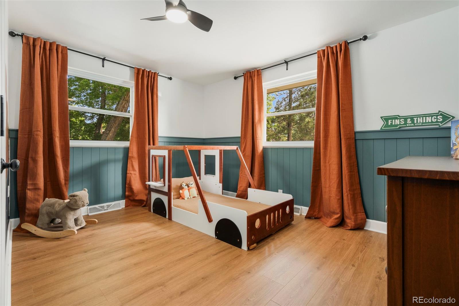 MLS Image #16 for 1420 w ridge road,littleton, Colorado