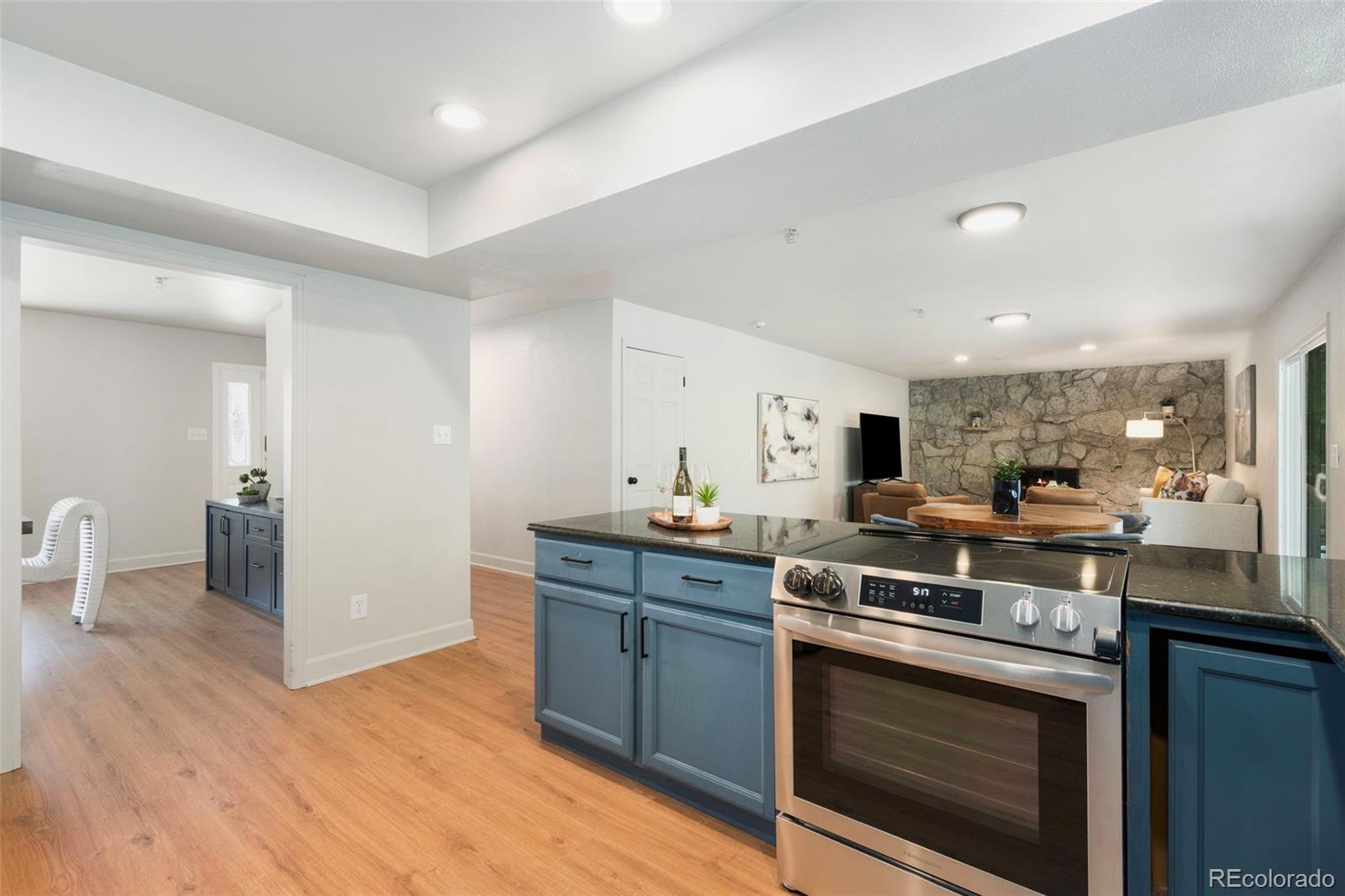 MLS Image #6 for 1420 w ridge road,littleton, Colorado