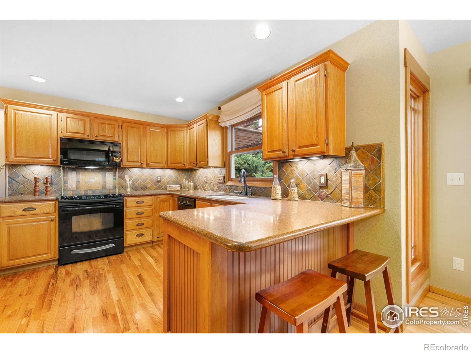 MLS Image #12 for 900  prescott street,fort collins, Colorado