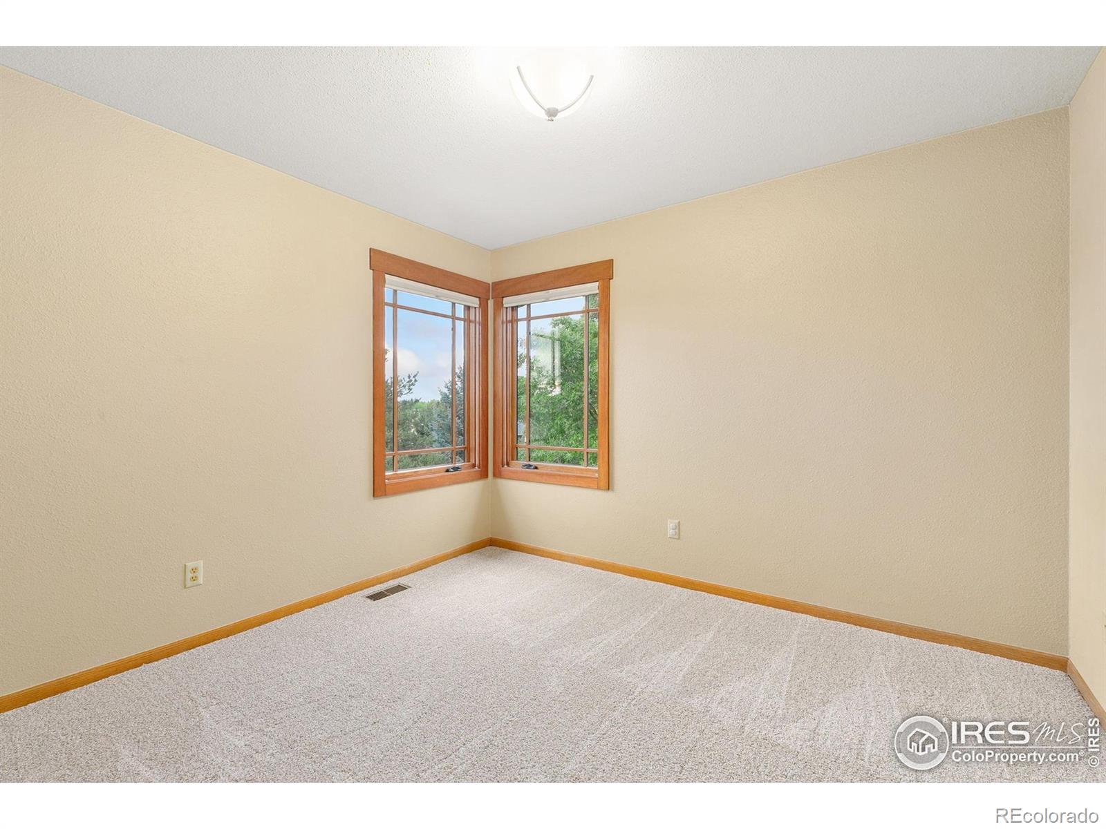 MLS Image #24 for 900  prescott street,fort collins, Colorado