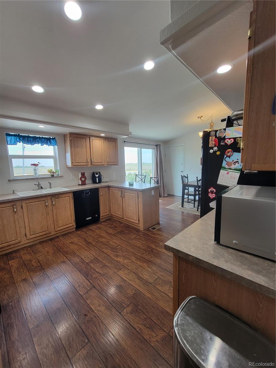 MLS Image #5 for 58117 e 42nd drive,strasburg, Colorado
