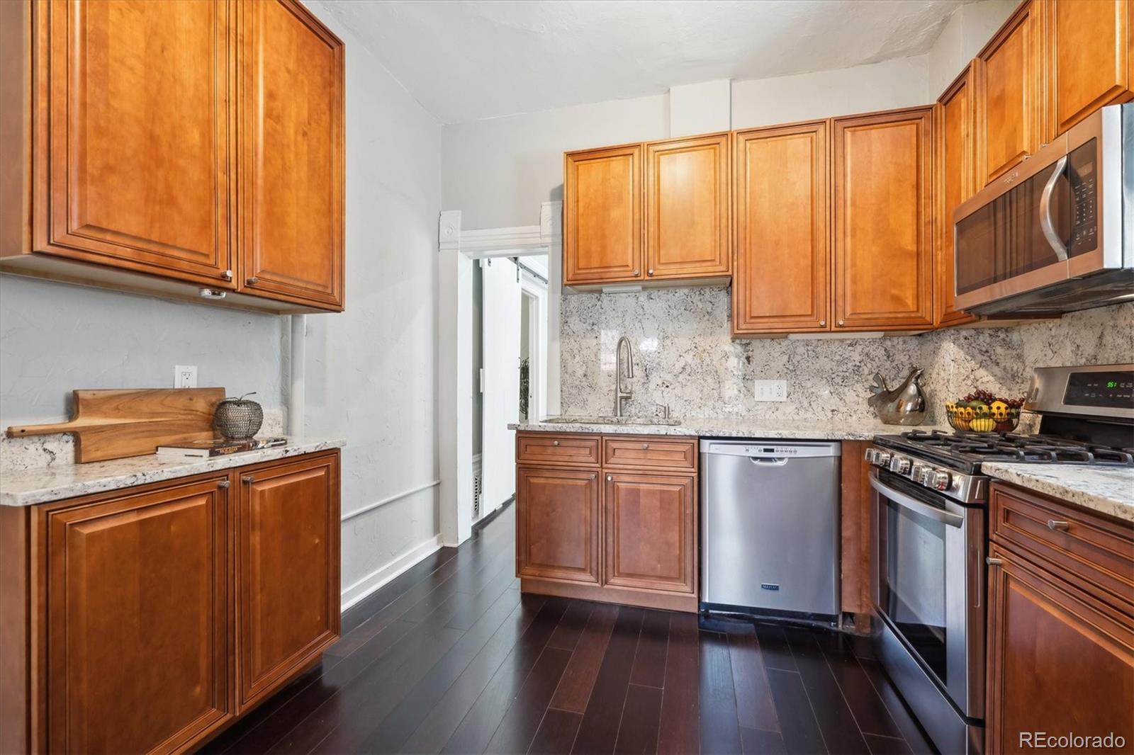 MLS Image #14 for 1365  clayton street,denver, Colorado