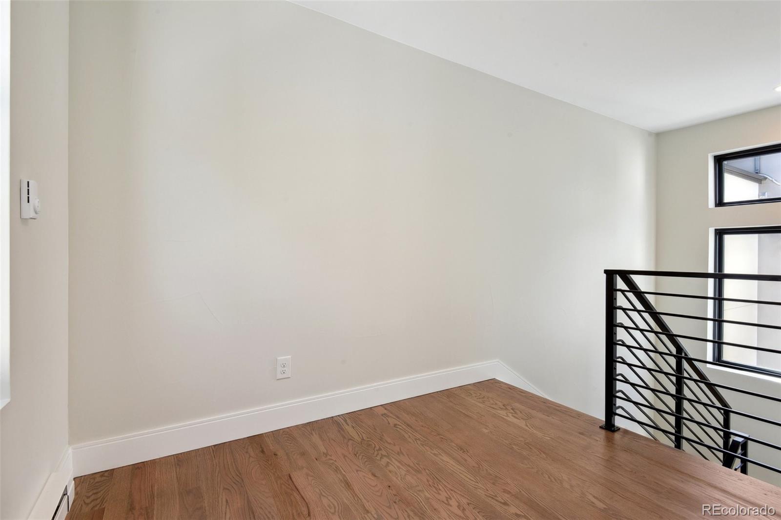 MLS Image #7 for 1563 n hooker street,denver, Colorado