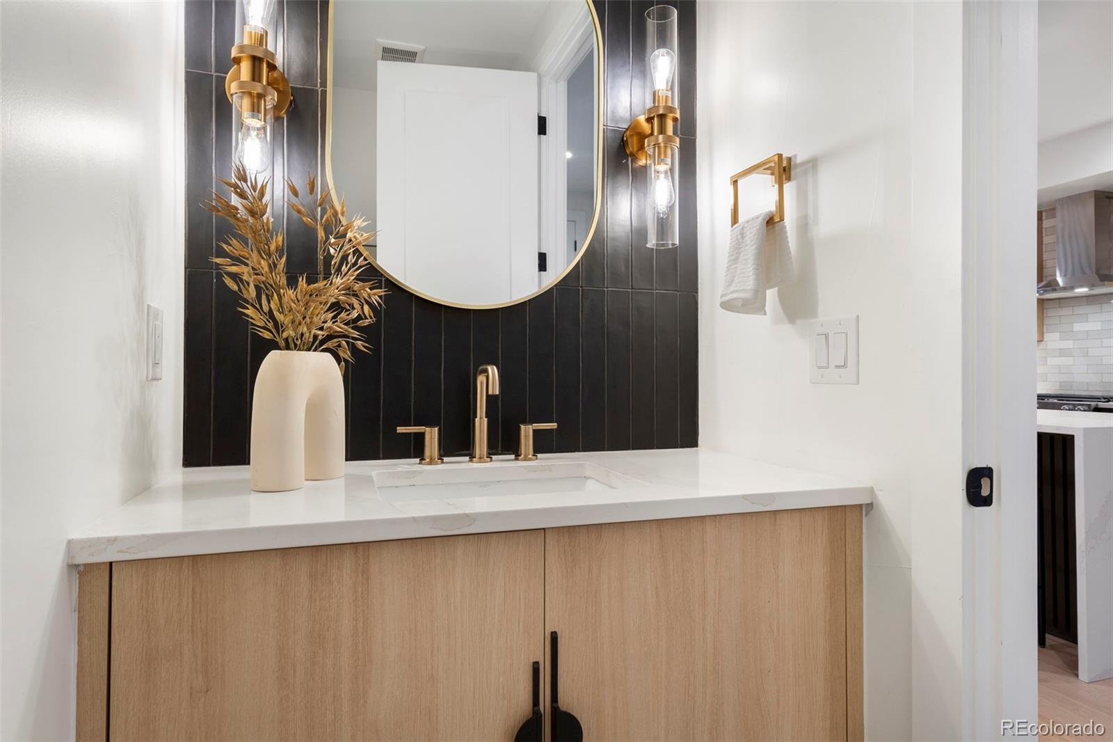 MLS Image #19 for 2961 s cherokee ,englewood, Colorado