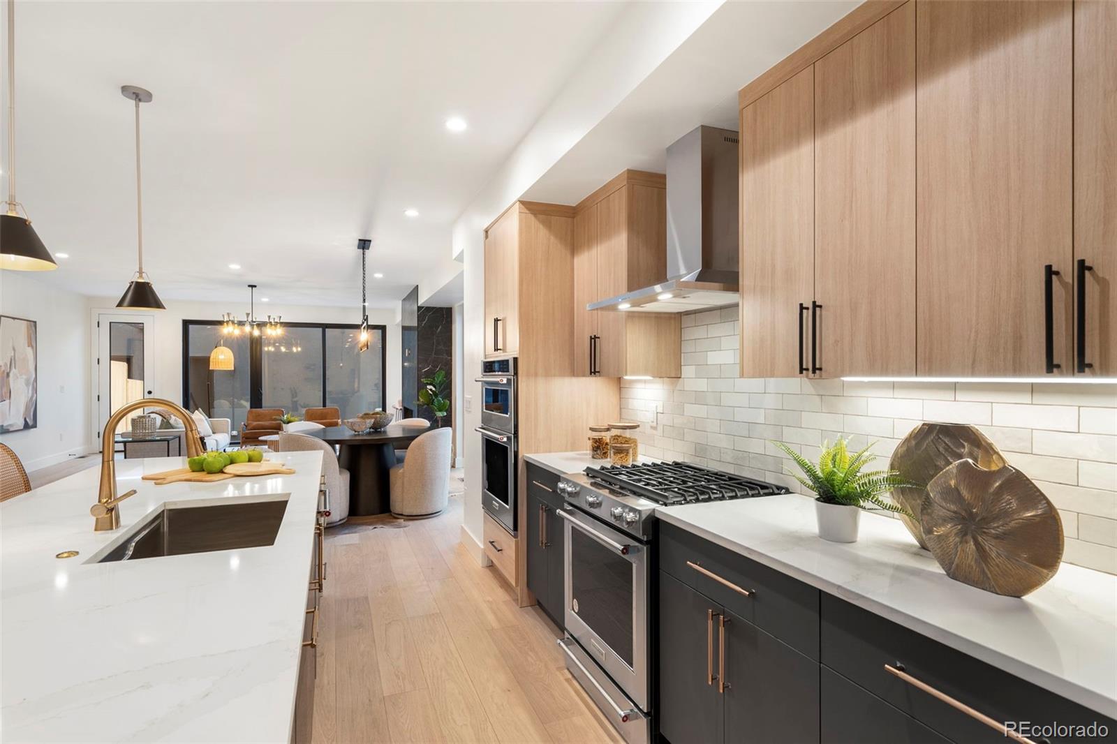 MLS Image #7 for 2961 s cherokee ,englewood, Colorado