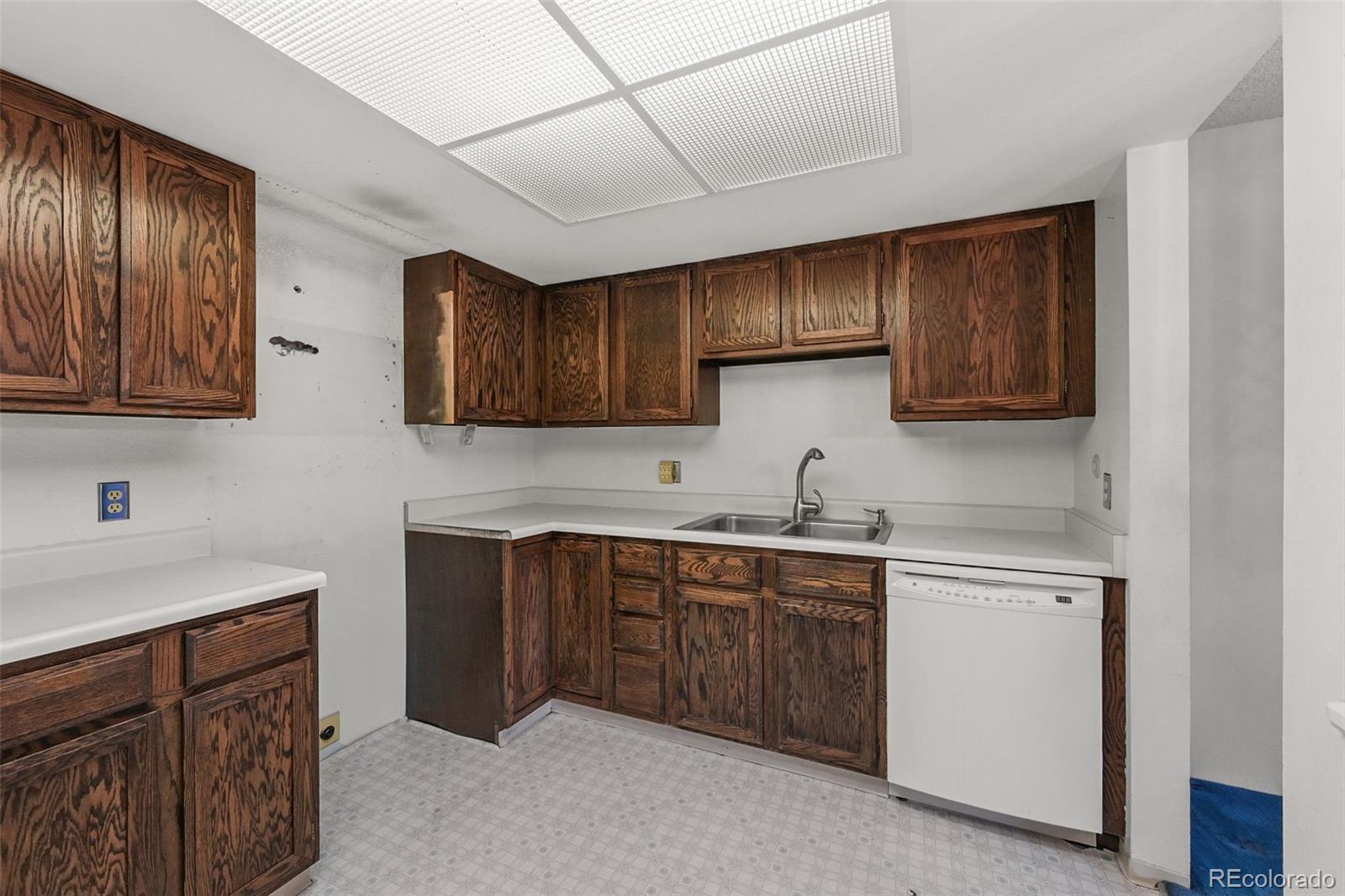 MLS Image #3 for 13890 e marina drive 304,aurora, Colorado