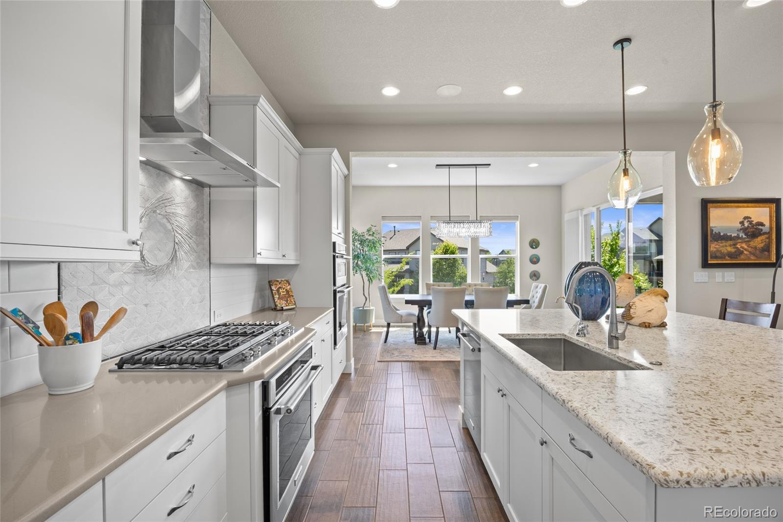 MLS Image #10 for 8142 s langdale way,aurora, Colorado