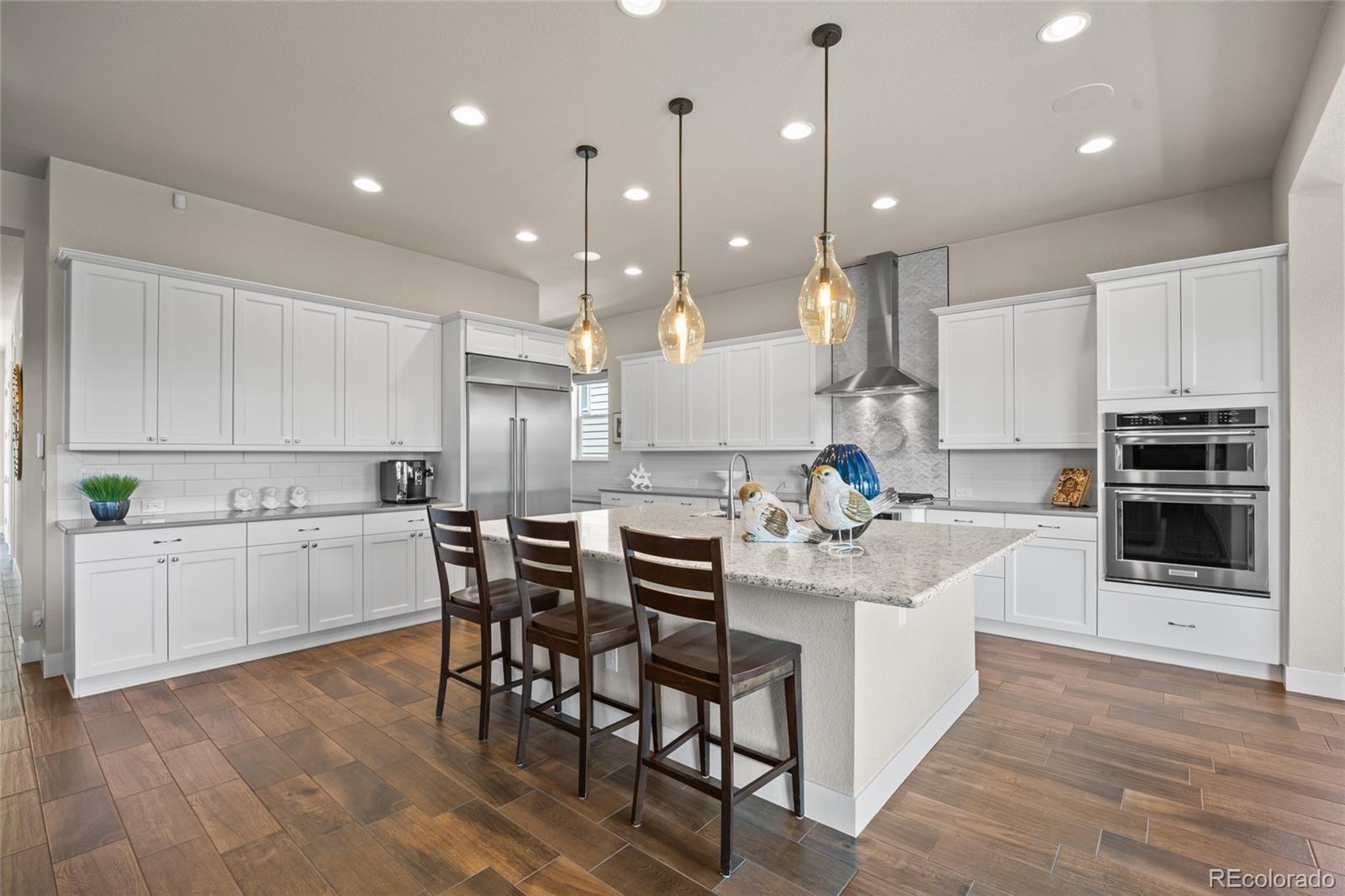 MLS Image #11 for 8142 s langdale way,aurora, Colorado