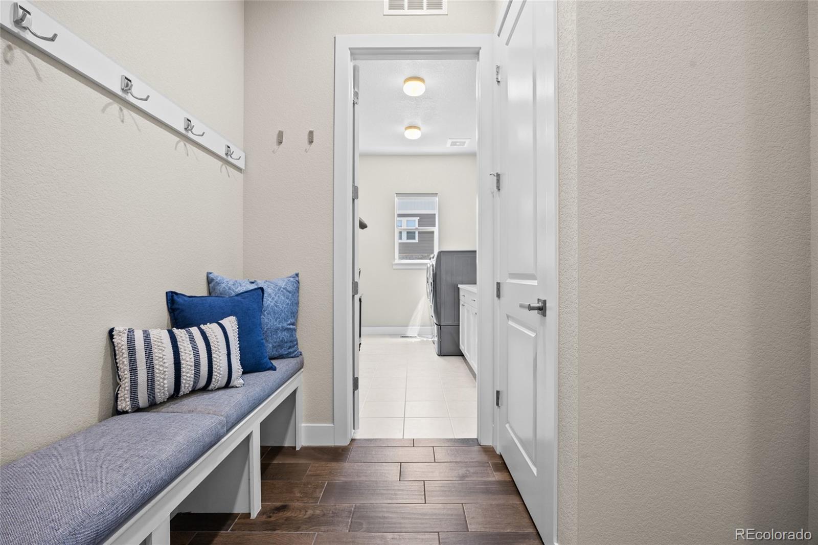 MLS Image #23 for 8142 s langdale way,aurora, Colorado