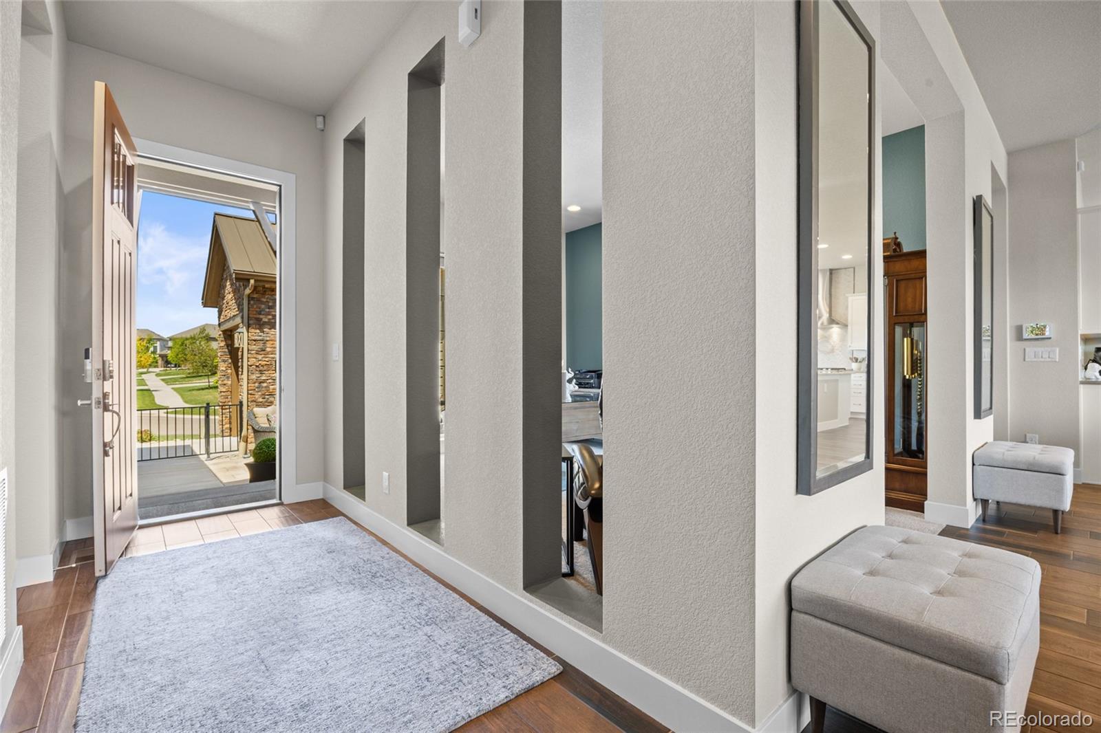 MLS Image #3 for 8142 s langdale way,aurora, Colorado