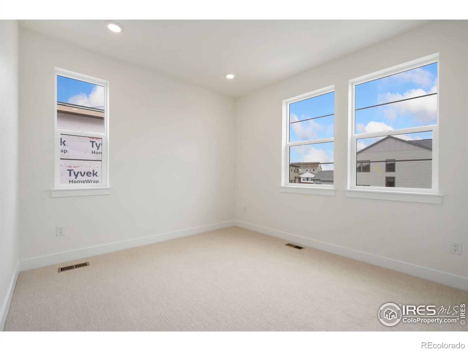MLS Image #5 for 1637  winter glow drive,windsor, Colorado
