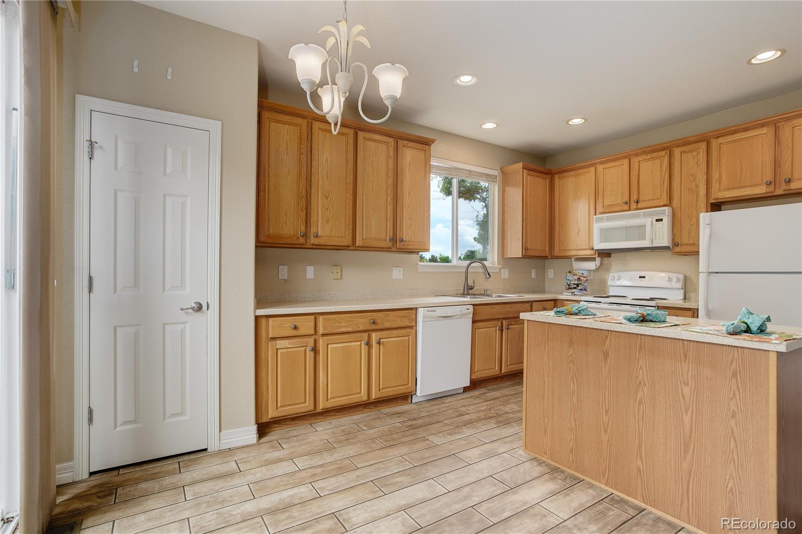 MLS Image #13 for 9215 w swarthmore drive,littleton, Colorado