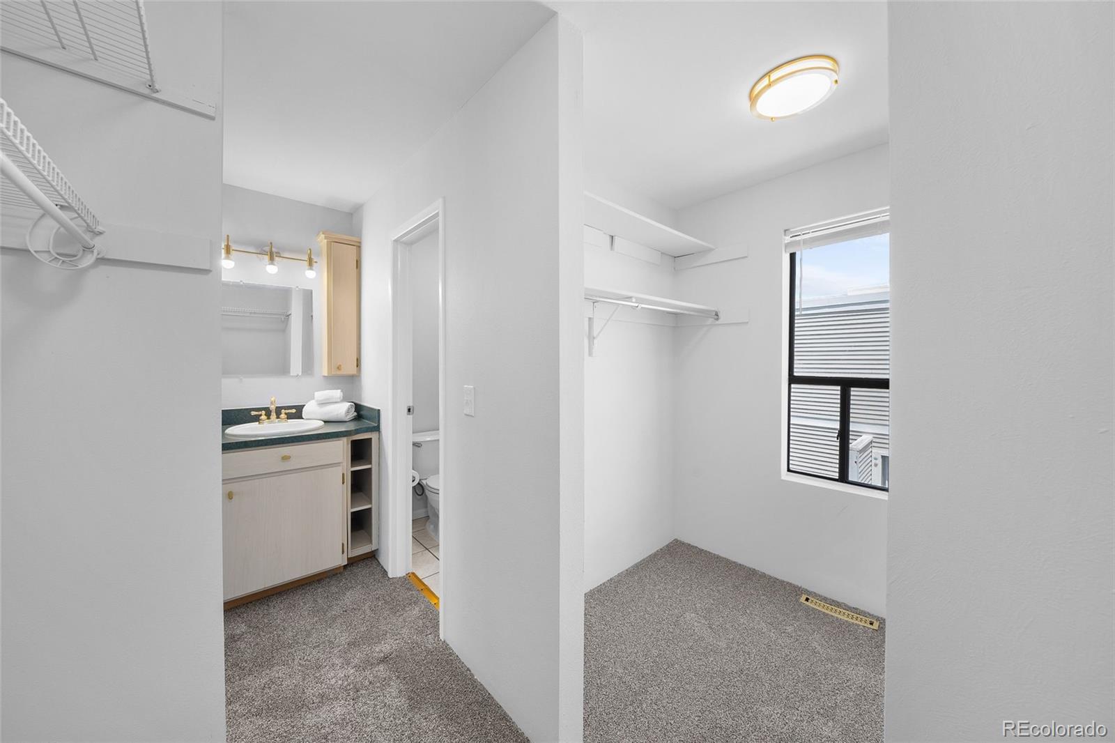 MLS Image #19 for 1050 s monaco parkway 68,denver, Colorado