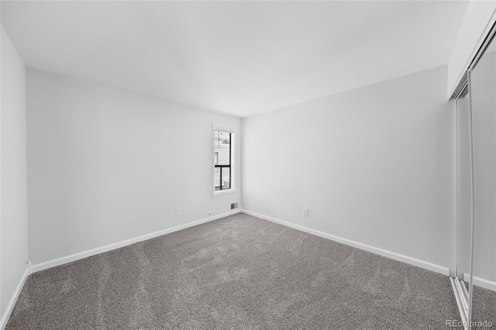 MLS Image #29 for 1050 s monaco parkway 68,denver, Colorado