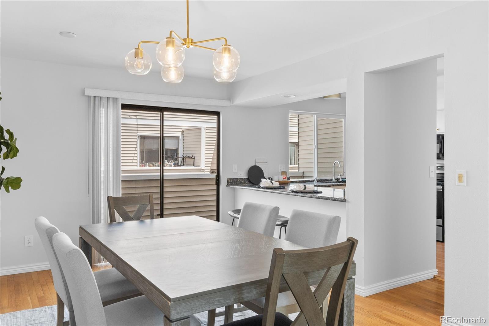 MLS Image #8 for 1050 s monaco parkway 68,denver, Colorado
