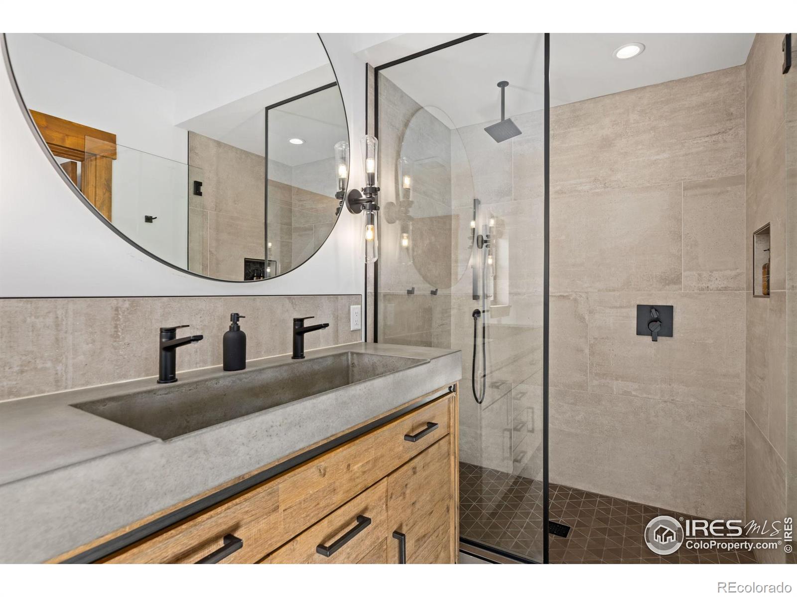 MLS Image #25 for 1722  theater way,estes park, Colorado