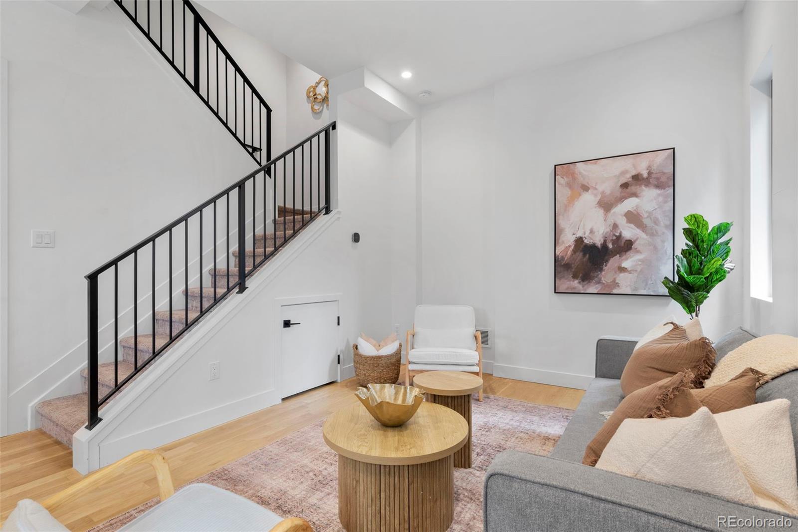 MLS Image #11 for 1250  yates street,denver, Colorado