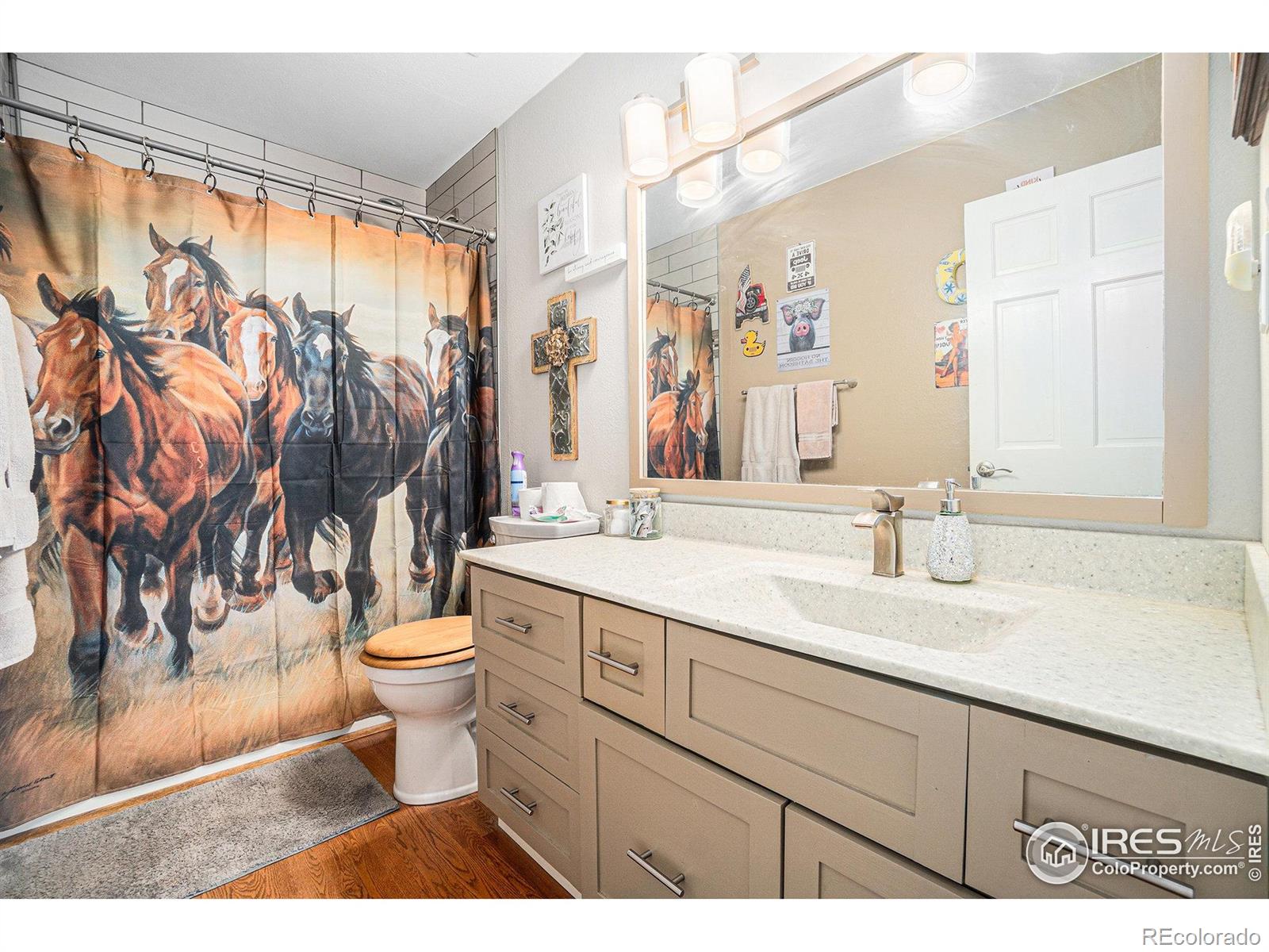 MLS Image #18 for 3412  erving court,berthoud, Colorado