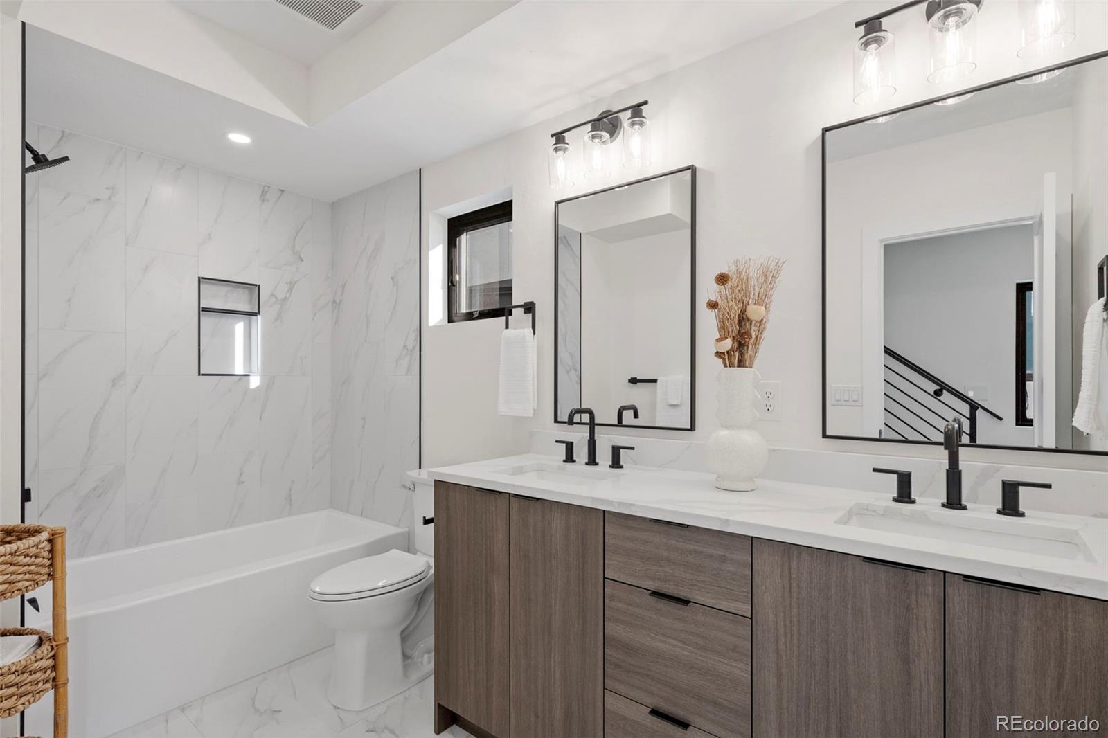 MLS Image #14 for 1727  lowell boulevard,denver, Colorado