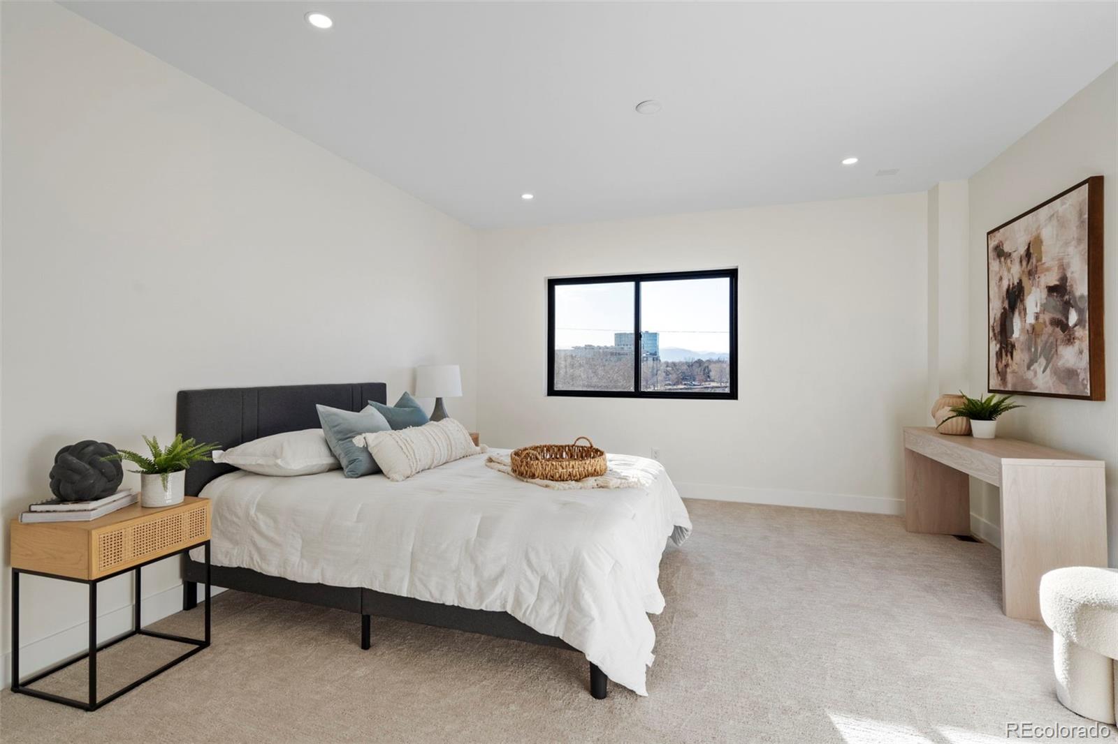MLS Image #16 for 1727  lowell boulevard,denver, Colorado