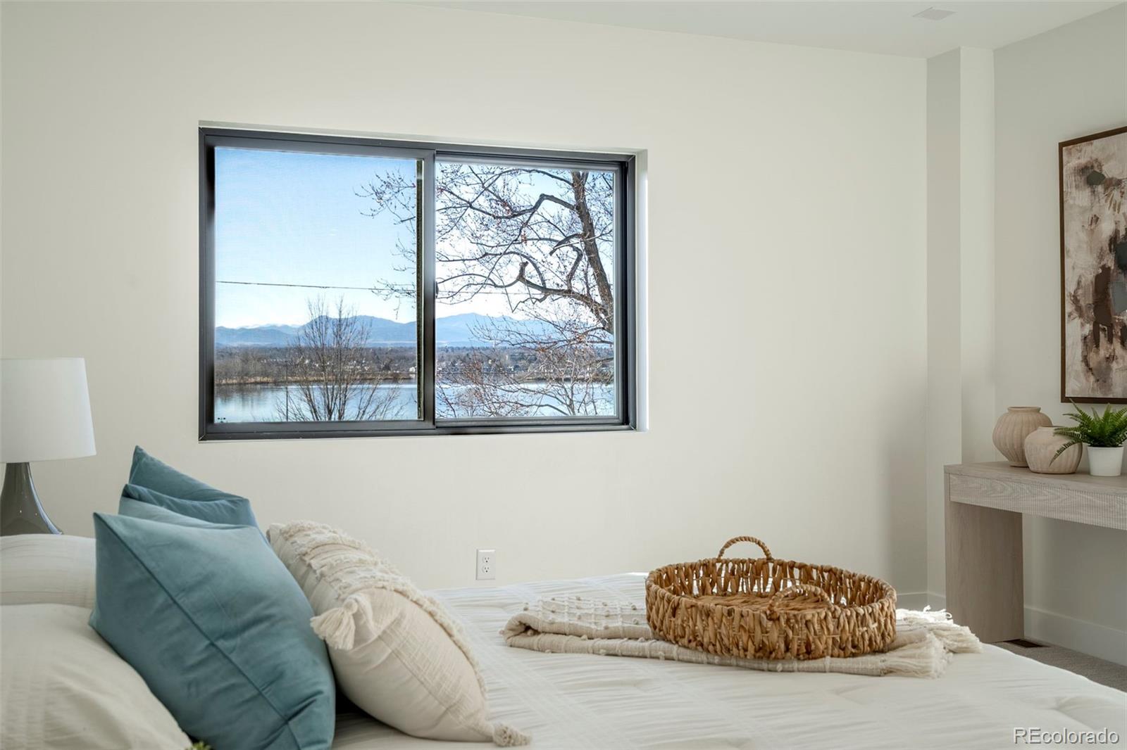 MLS Image #18 for 1727  lowell boulevard,denver, Colorado