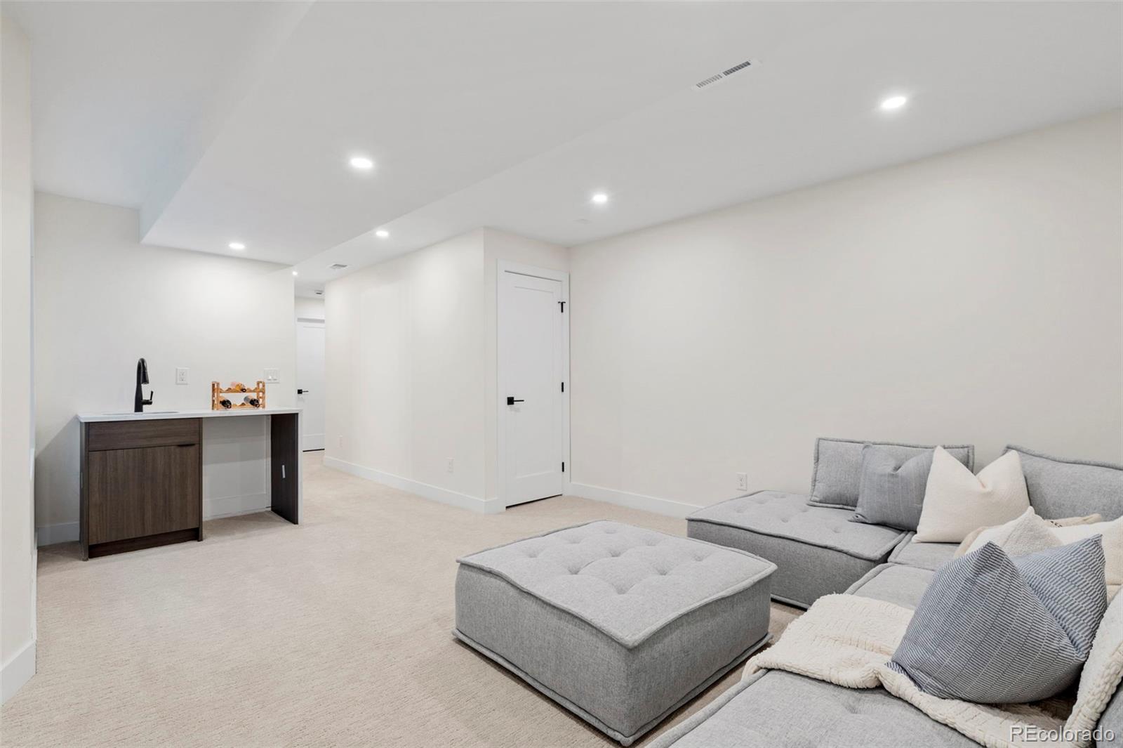 MLS Image #23 for 1727  lowell boulevard,denver, Colorado
