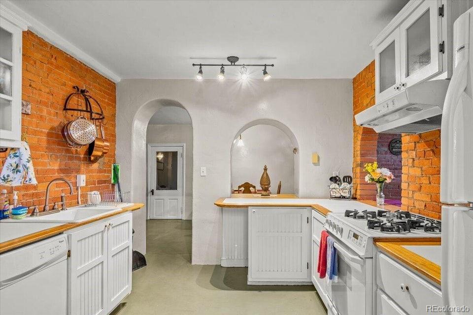 MLS Image #37 for 310 e 2nd street,trinidad, Colorado