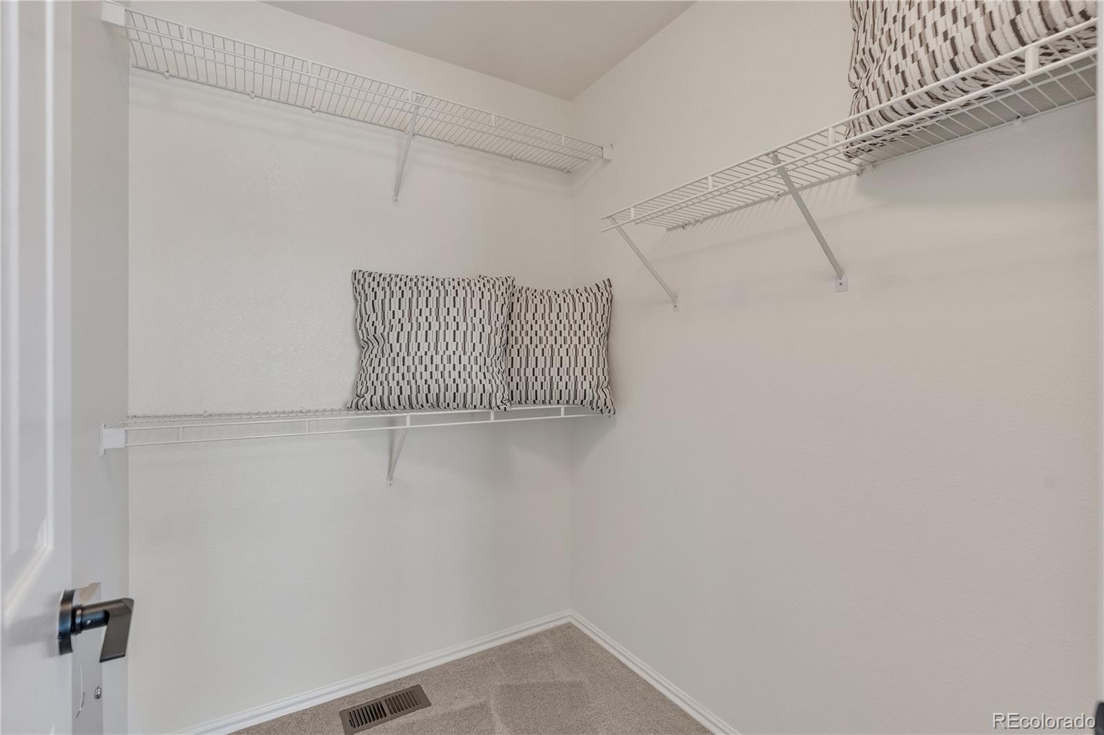 MLS Image #29 for 9884  sydney lane,highlands ranch, Colorado