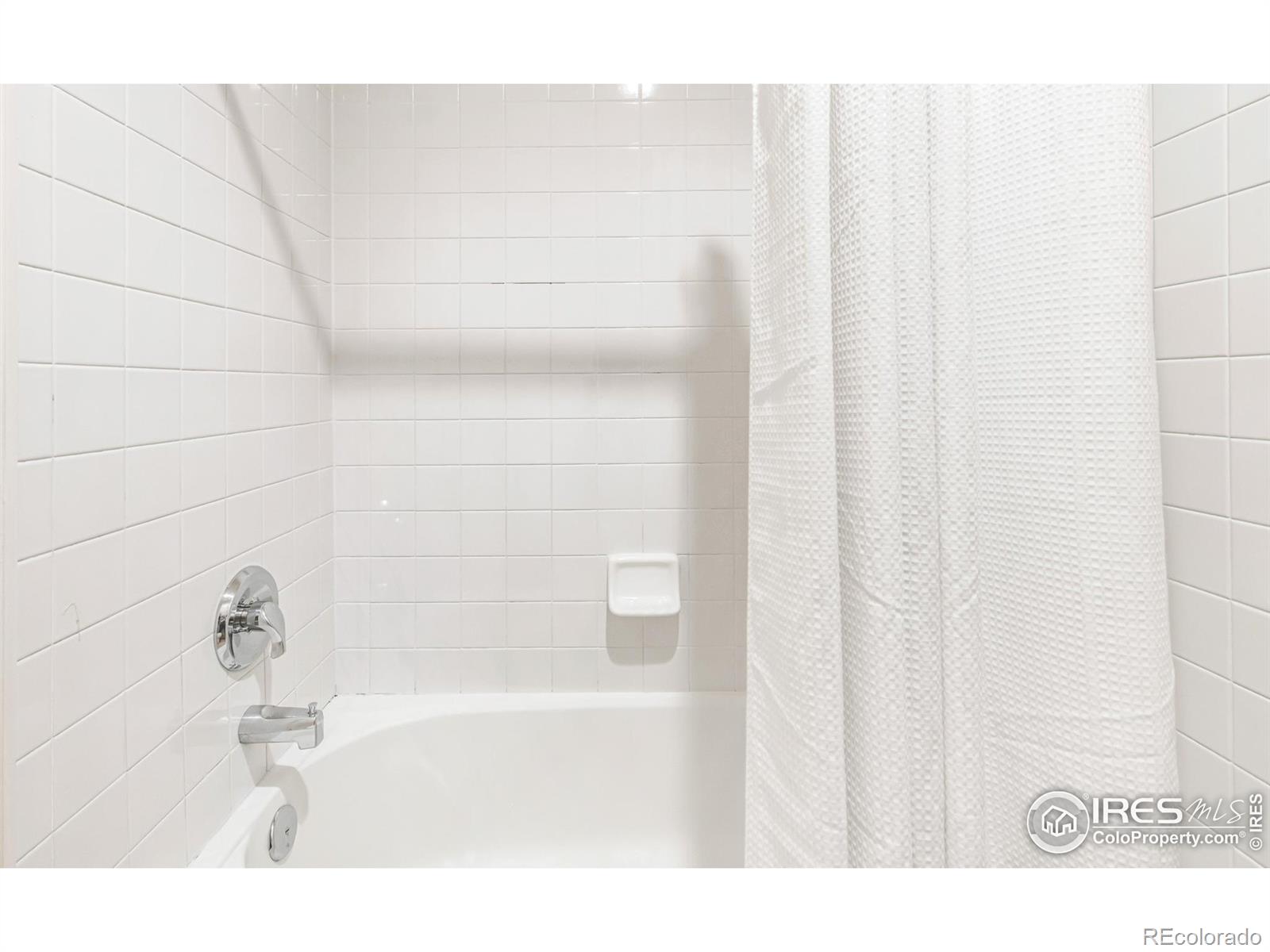 MLS Image #26 for 2933  hunt court,erie, Colorado