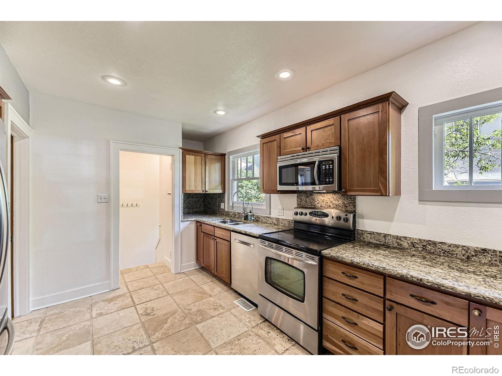 MLS Image #12 for 1230 s emerson street,denver, Colorado