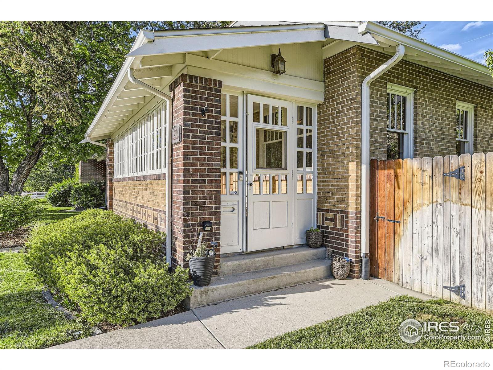 MLS Image #2 for 1230 s emerson street,denver, Colorado