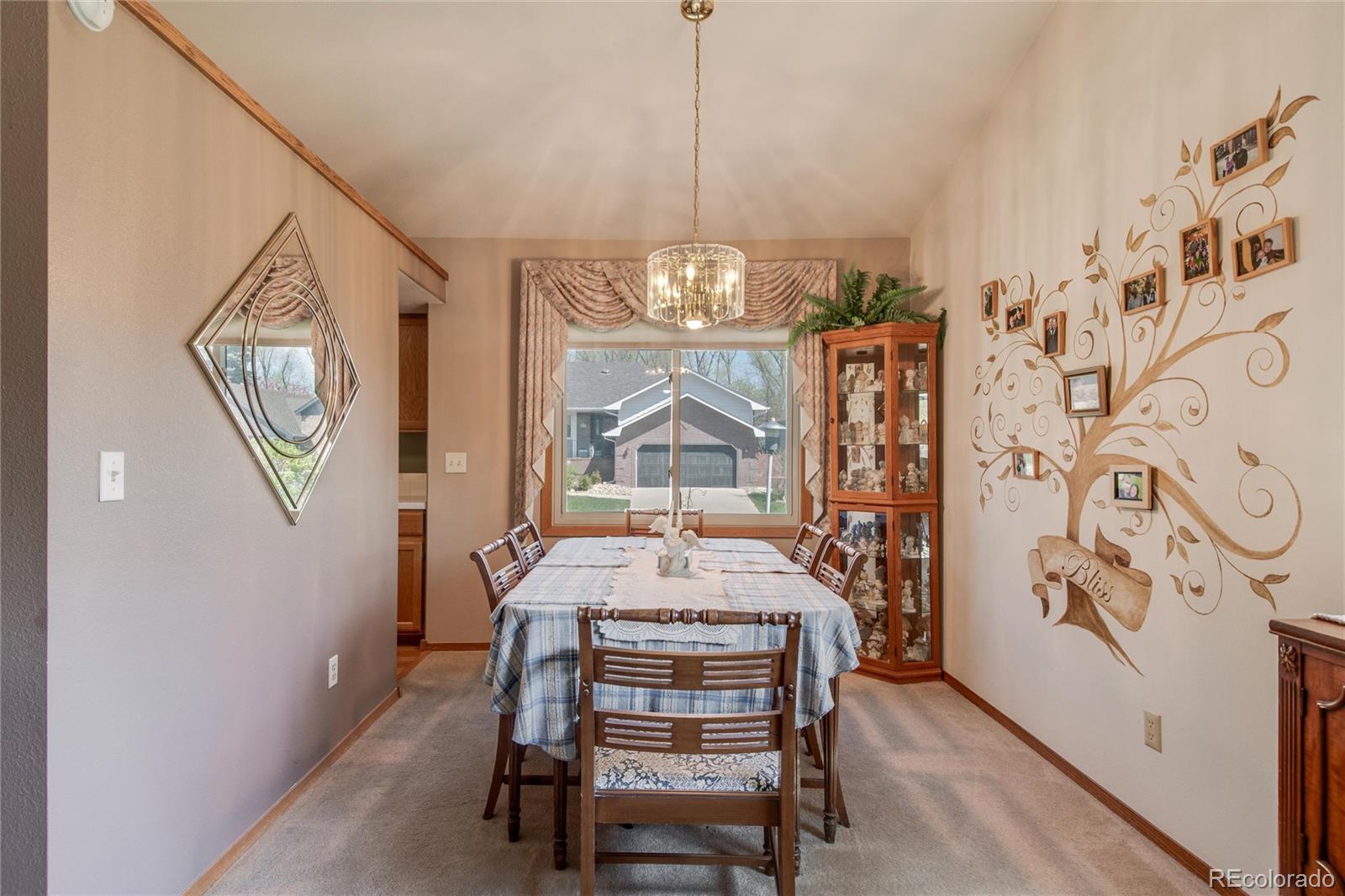 MLS Image #10 for 2912  lake park way,longmont, Colorado