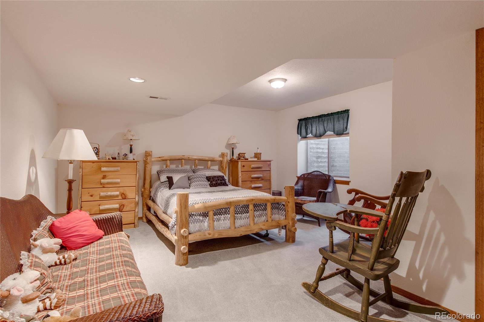 MLS Image #28 for 2912  lake park way,longmont, Colorado