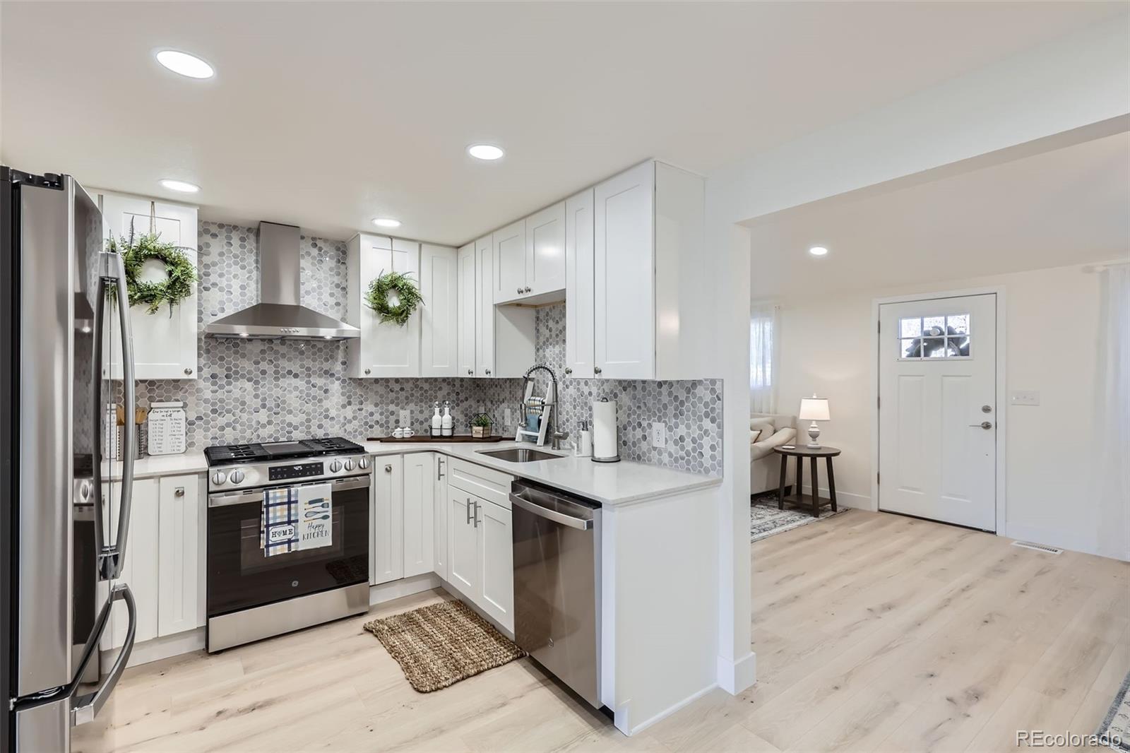 MLS Image #9 for 8985  lander street,westminster, Colorado