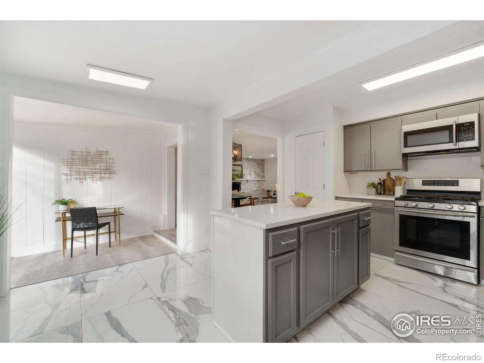 MLS Image #13 for 2749 s glencoe street,denver, Colorado