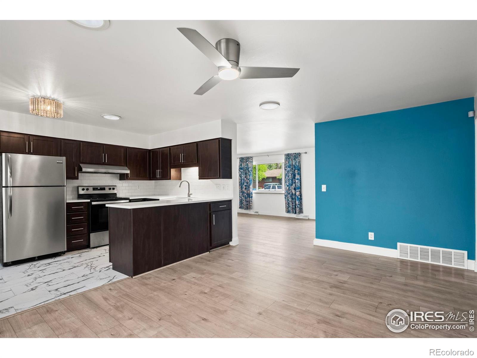 MLS Image #15 for 1880 e 84th avenue,denver, Colorado